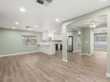 4923 Gardendell Rd, Sacramento, CA 95834 Photo