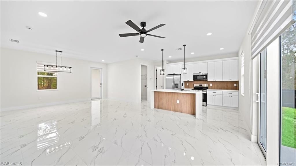 724 Drury Ave, Lehigh Acres, FL 33974 Photo