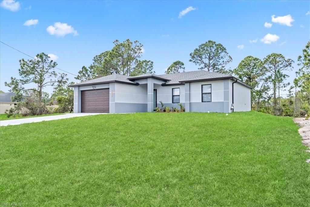724 Drury Ave, Lehigh Acres, FL 33974 Photo