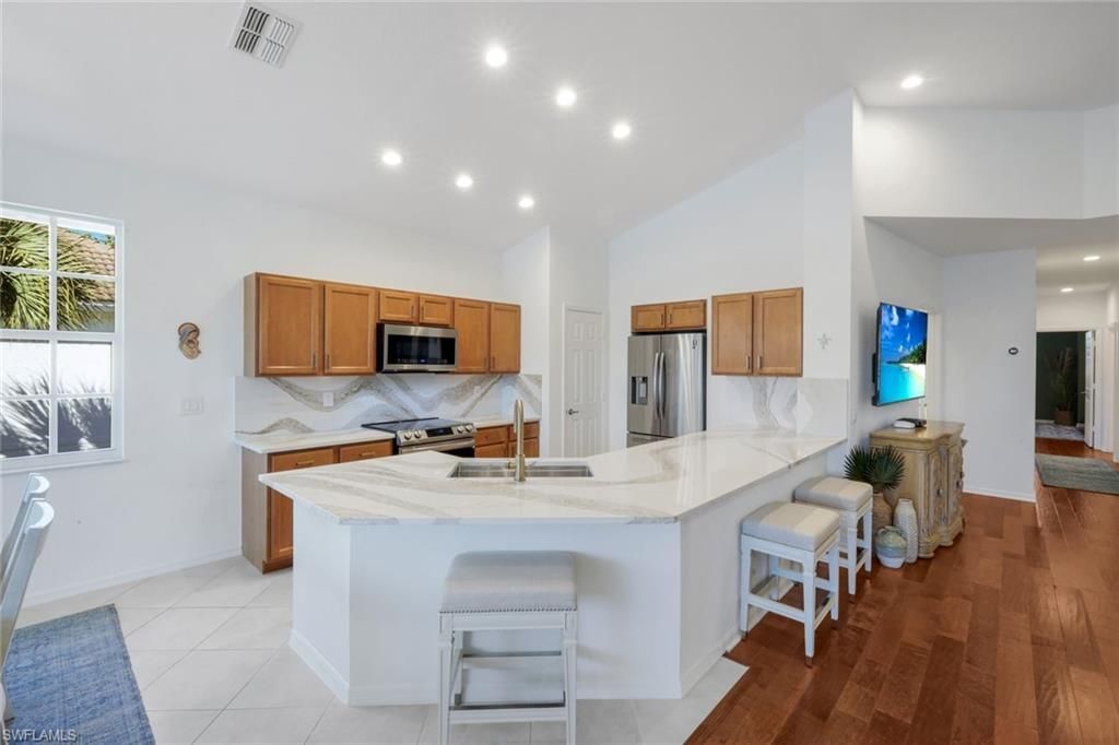 26914 Montego Pointe Ct W, Unit 202, Bonita Springs, FL 34134 Photo