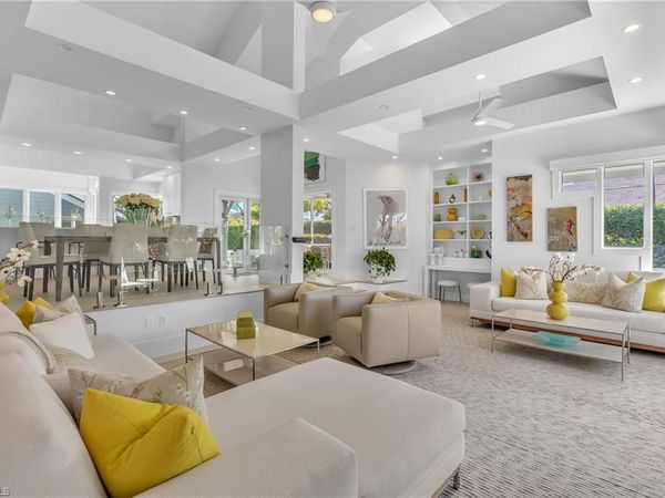 657 Bridgeway LN, Unit 140, NAPLES, FL 34108