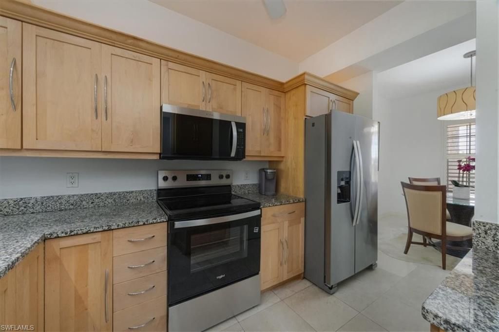 410 Bayfront Pl , Unit 2405, Naples, FL 34102 Photo