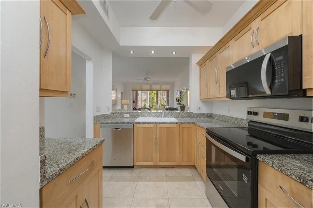 410 Bayfront Pl , Unit 2405, Naples, FL 34102 Photo