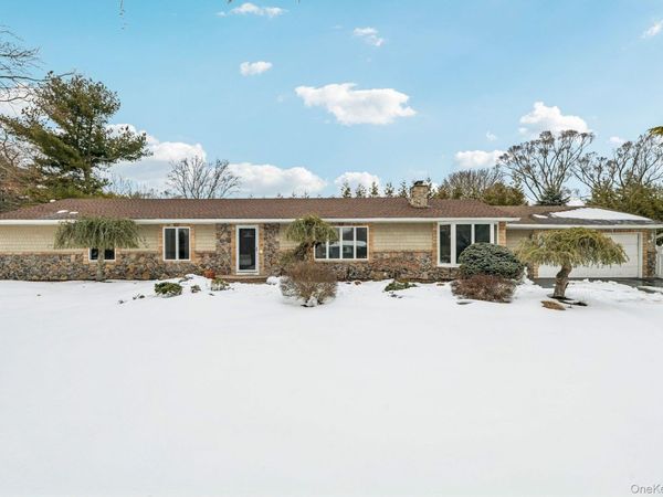 1 Fifty Acre Court, Saint James, NY 11780