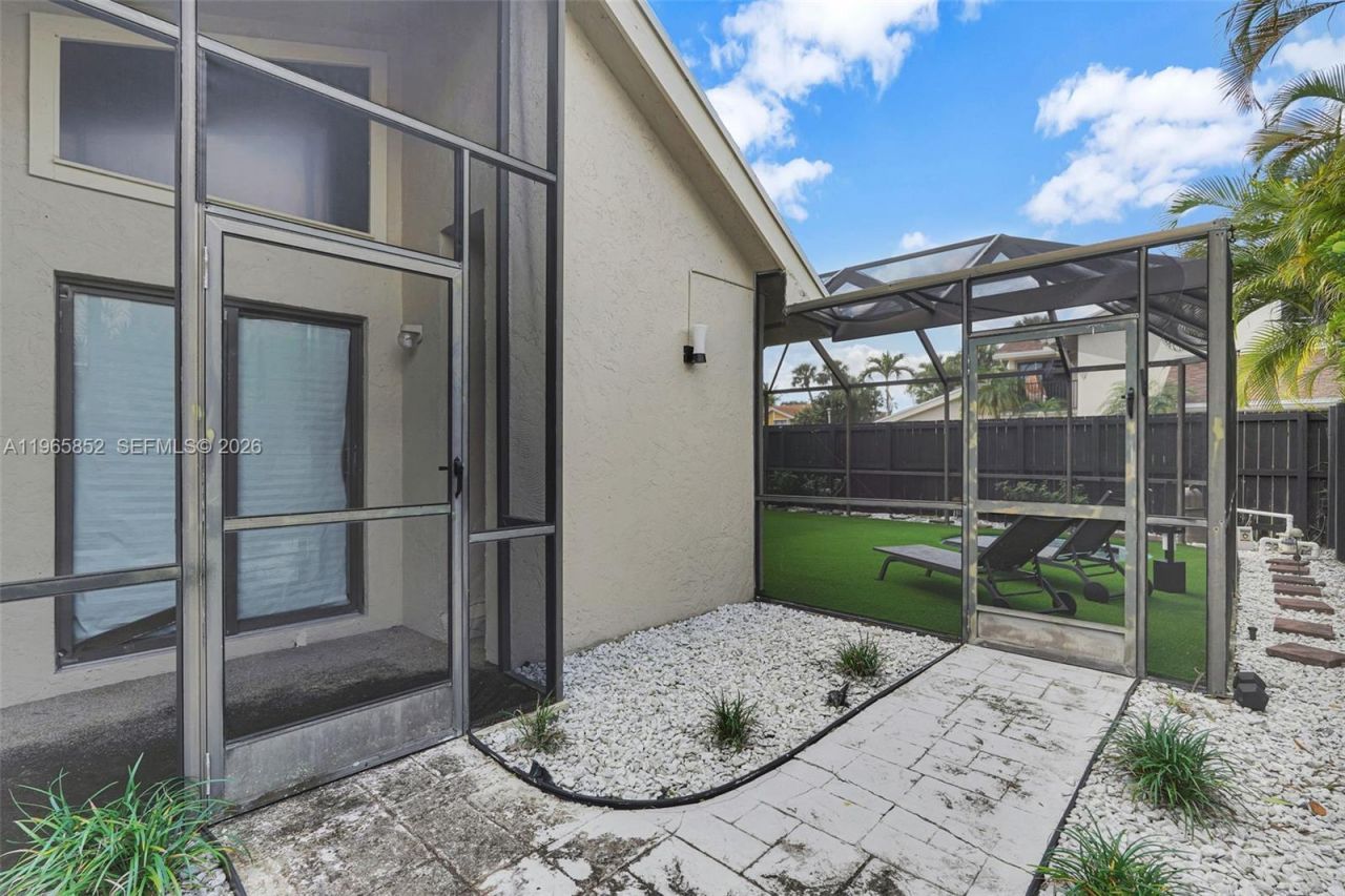 7635 W Sierra Ter W, Boca Raton, FL 33433 Photo