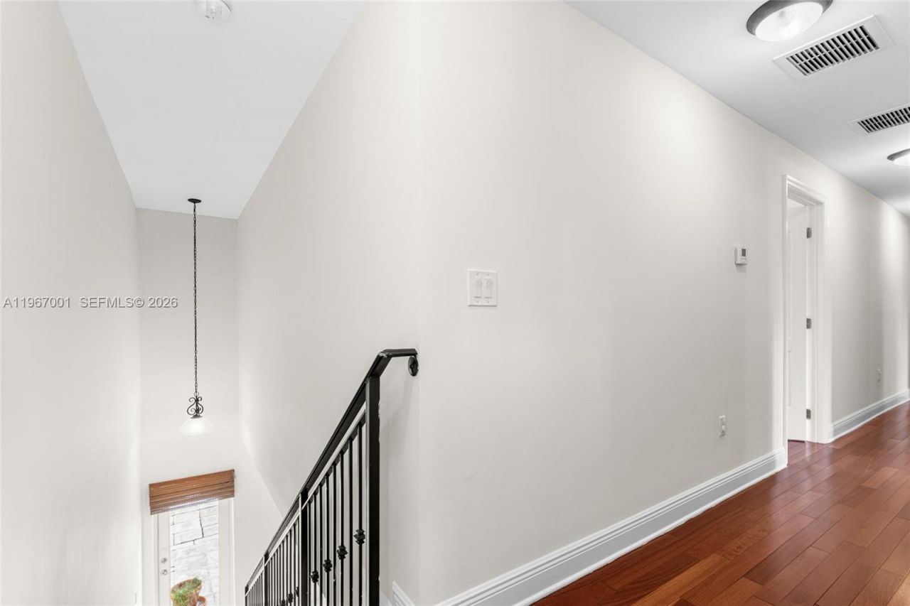 10672 SW 77th Ave, Unit 10672, Pinecrest, FL 33156 Photo