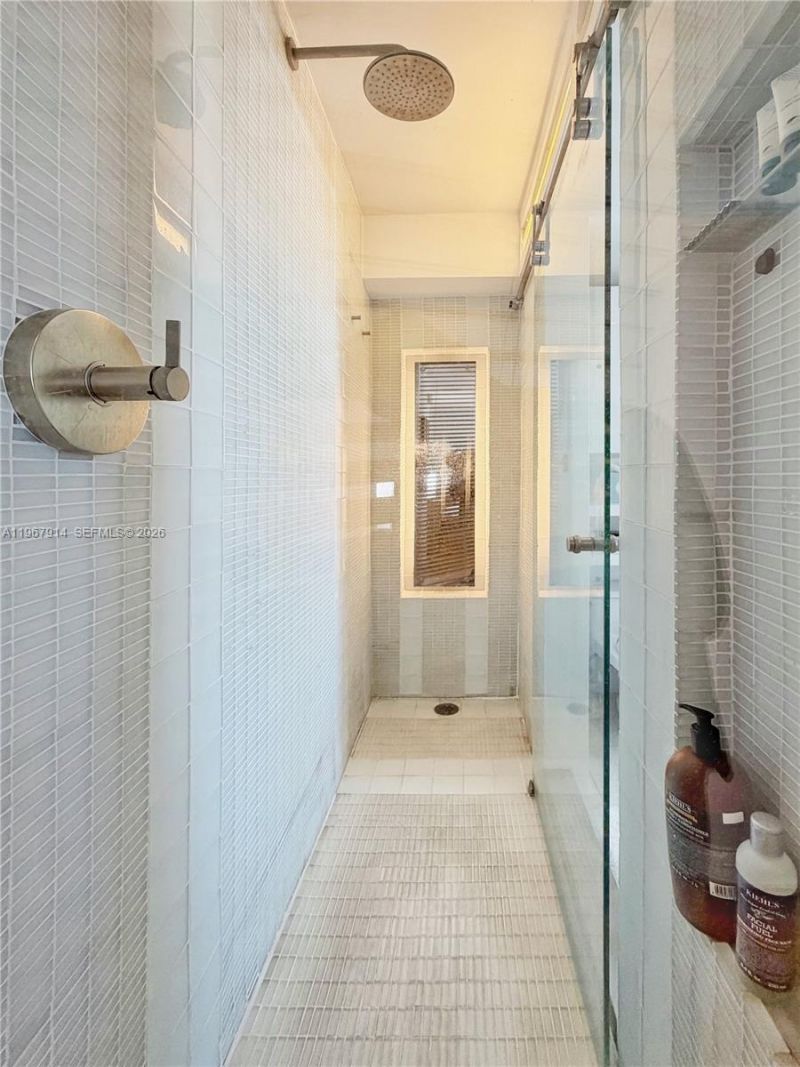 1455 West Ave, Unit 903, Miami Beach, FL 33139 Photo