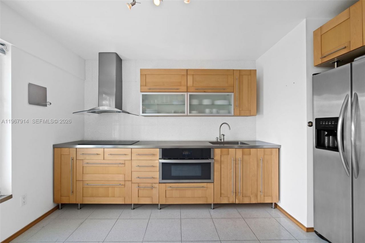 1455 West Ave, Unit 903, Miami Beach, FL 33139 Photo