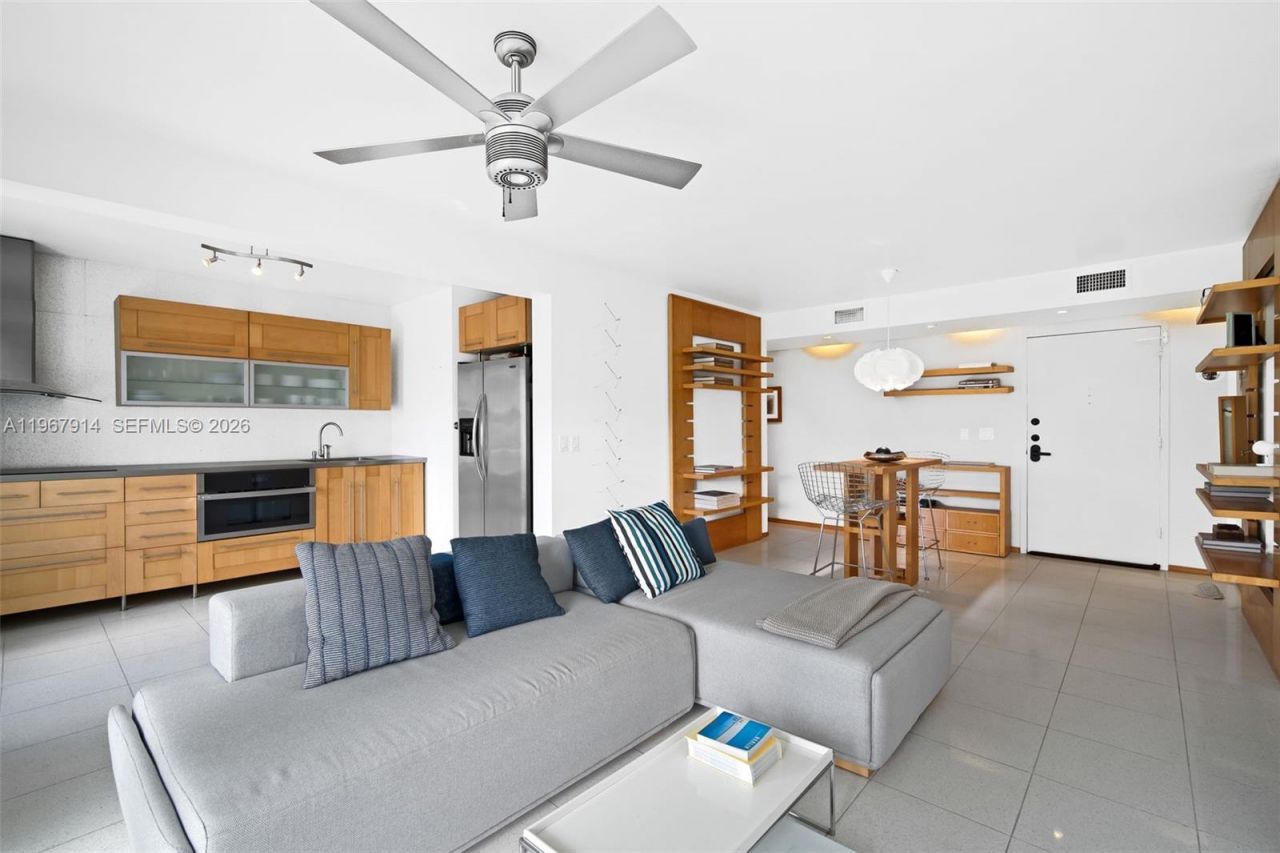 1455 West Ave, Unit 903, Miami Beach, FL 33139 Photo
