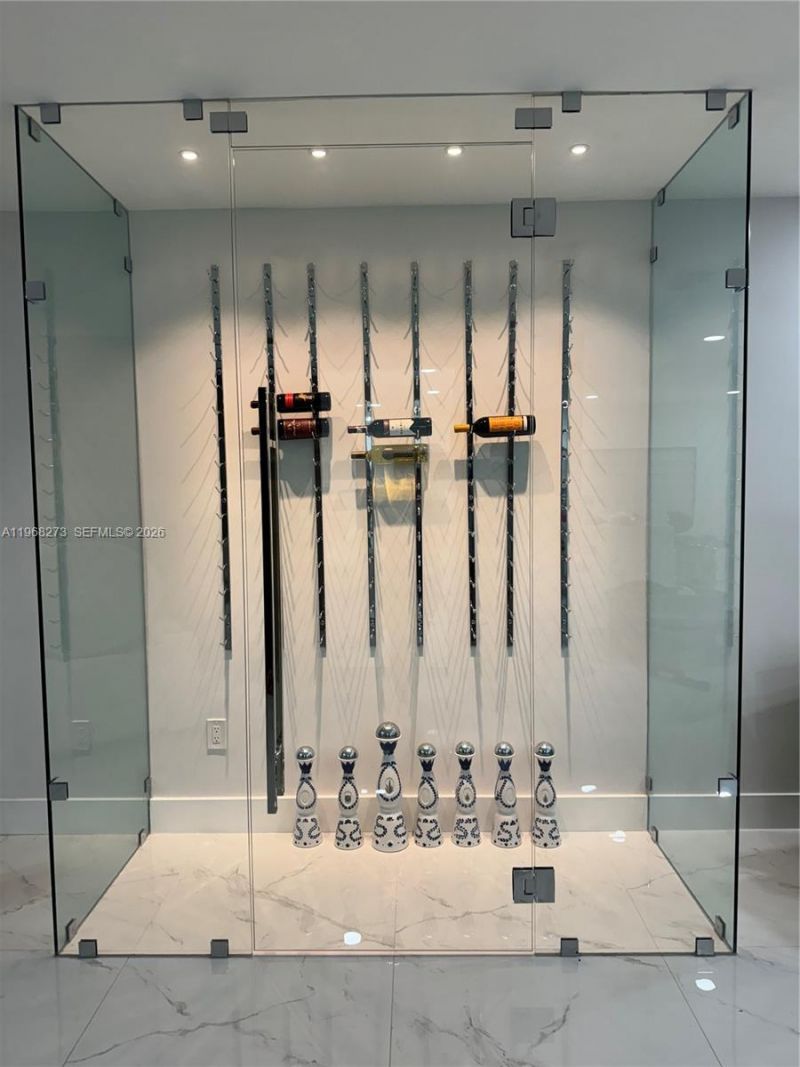 2121 SW 61st Ave , Miami, FL 33155 Photo