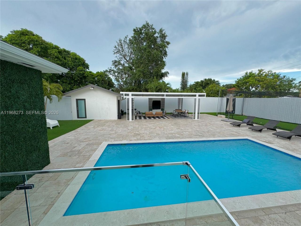 2121 SW 61st Ave , Miami, FL 33155 Photo