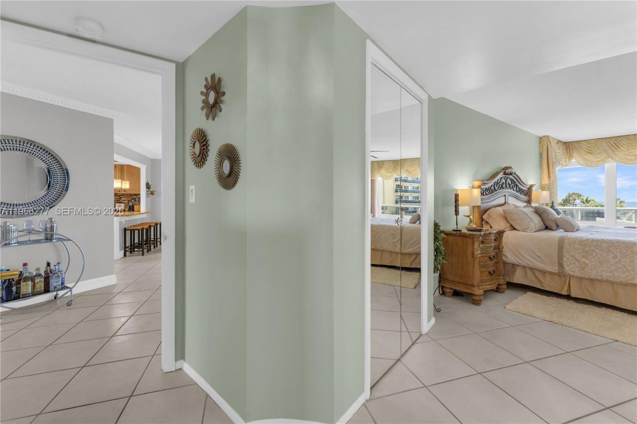 4100 Galt Ocean Dr , Unit 202, Fort Lauderdale, FL 33308 Photo