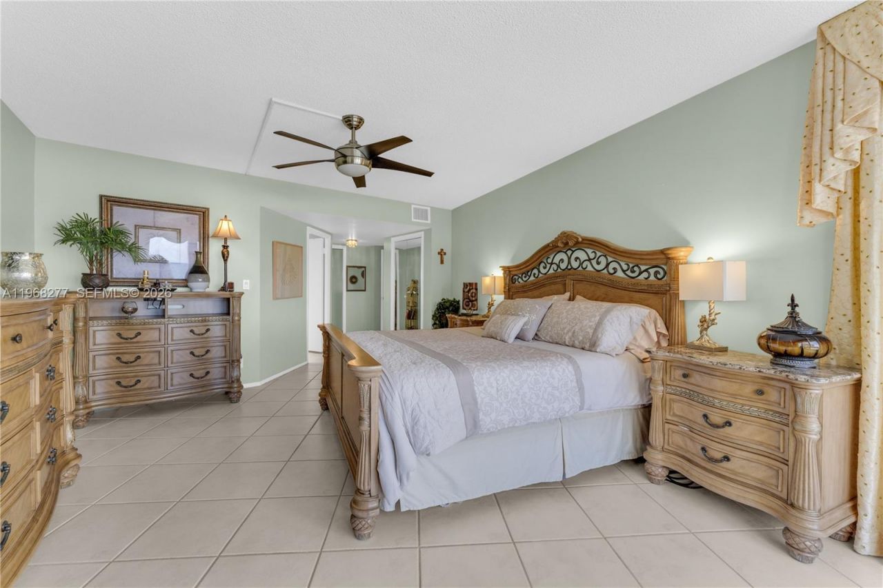 4100 Galt Ocean Dr , Unit 202, Fort Lauderdale, FL 33308 Photo