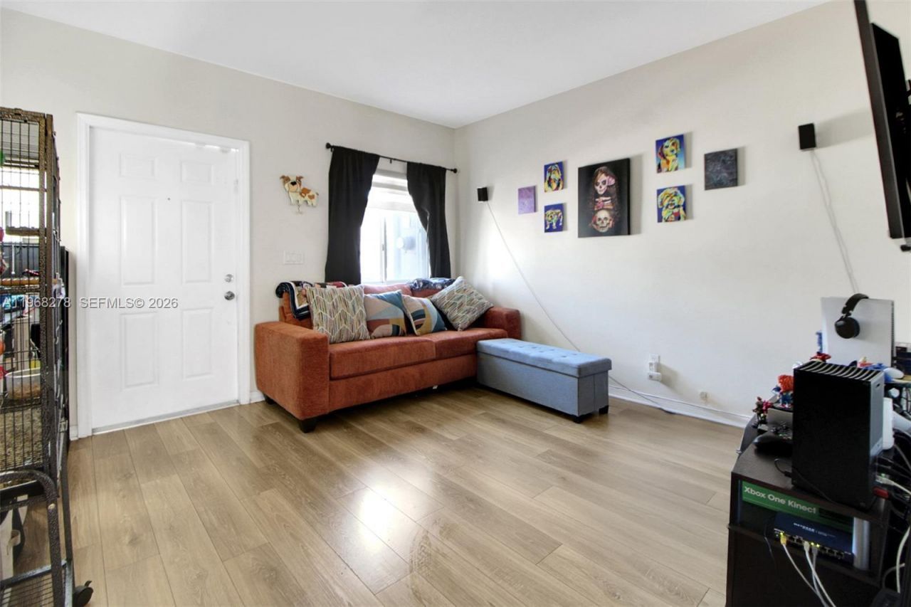 2872 SW 127th Way, Miramar, FL 33027 Photo