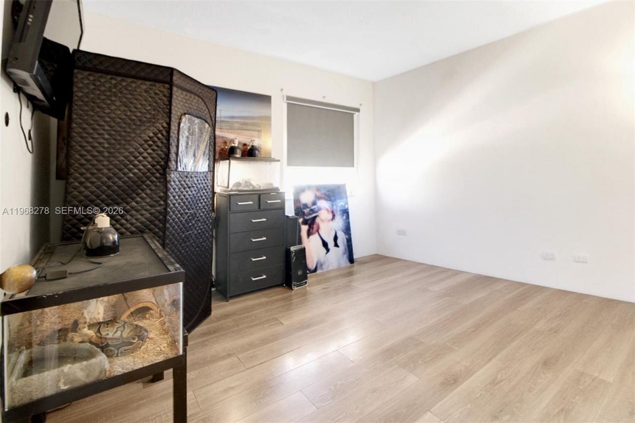 2872 SW 127th Way, Miramar, FL 33027 Photo