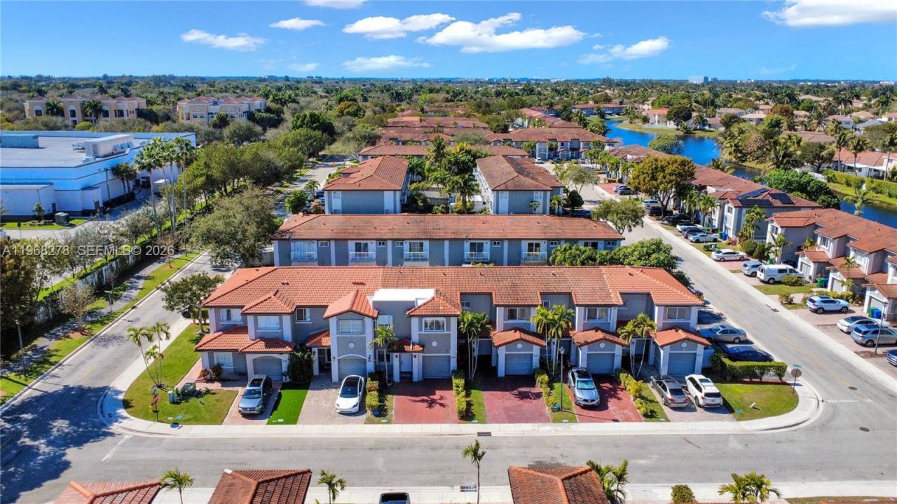 2872 SW 127th Way, Miramar, FL 33027 Photo