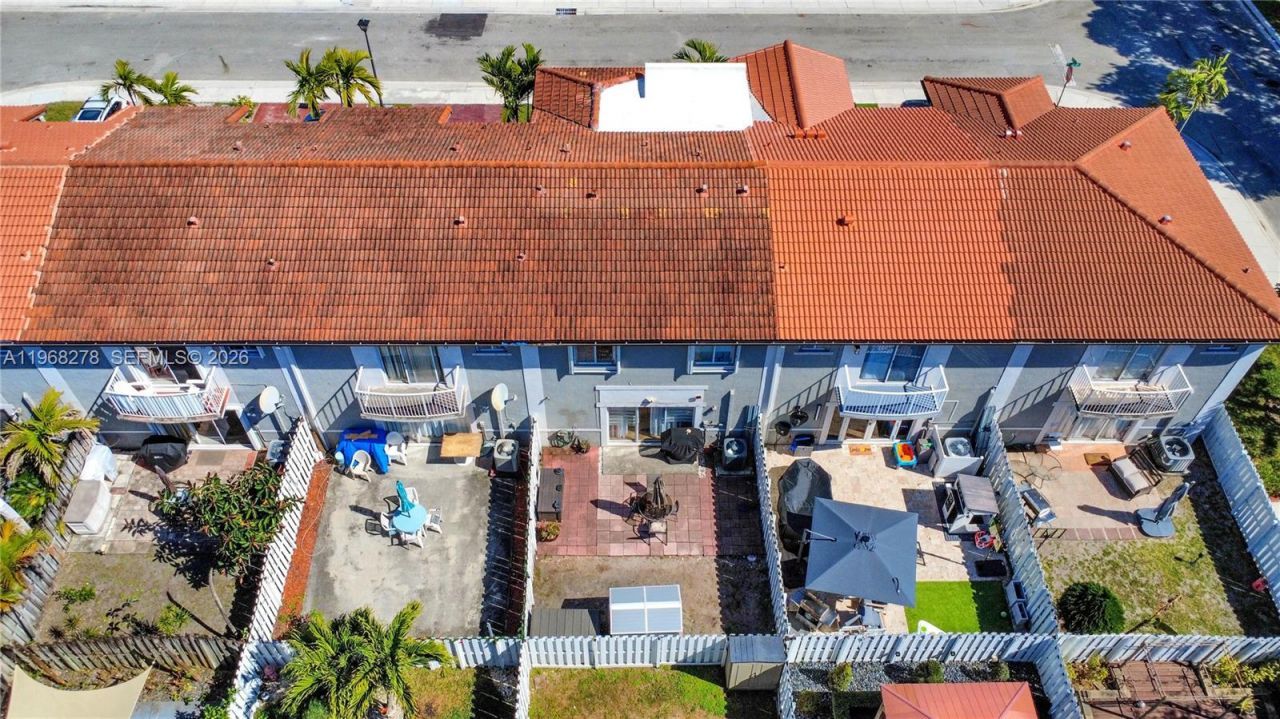 2872 SW 127th Way, Miramar, FL 33027 Photo