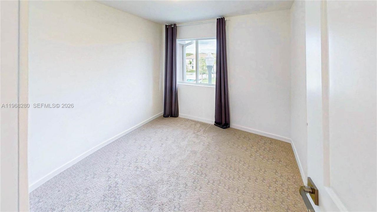 1040 SE 24th Ave, Homestead, FL 33035 Photo