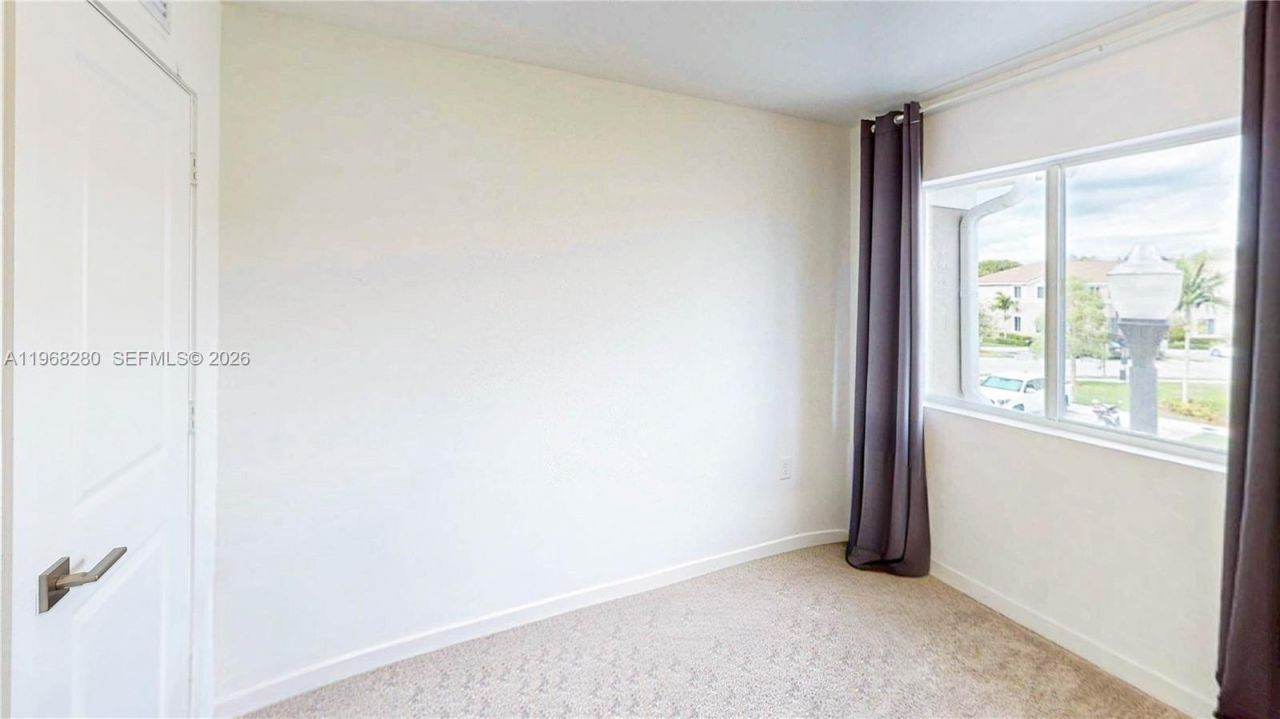 1040 SE 24th Ave, Homestead, FL 33035 Photo