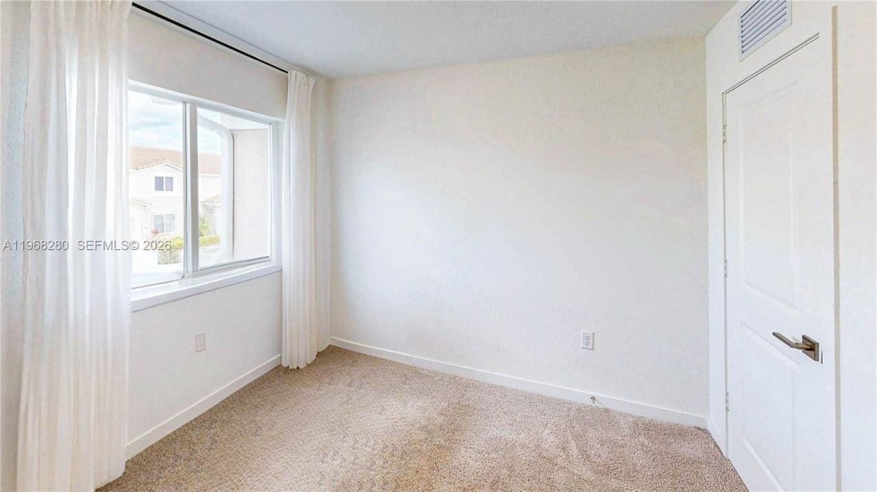 1040 SE 24th Ave, Homestead, FL 33035 Photo