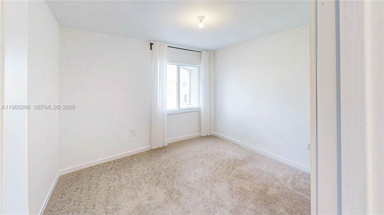 1040 SE 24th Ave, Homestead, FL 33035 Photo