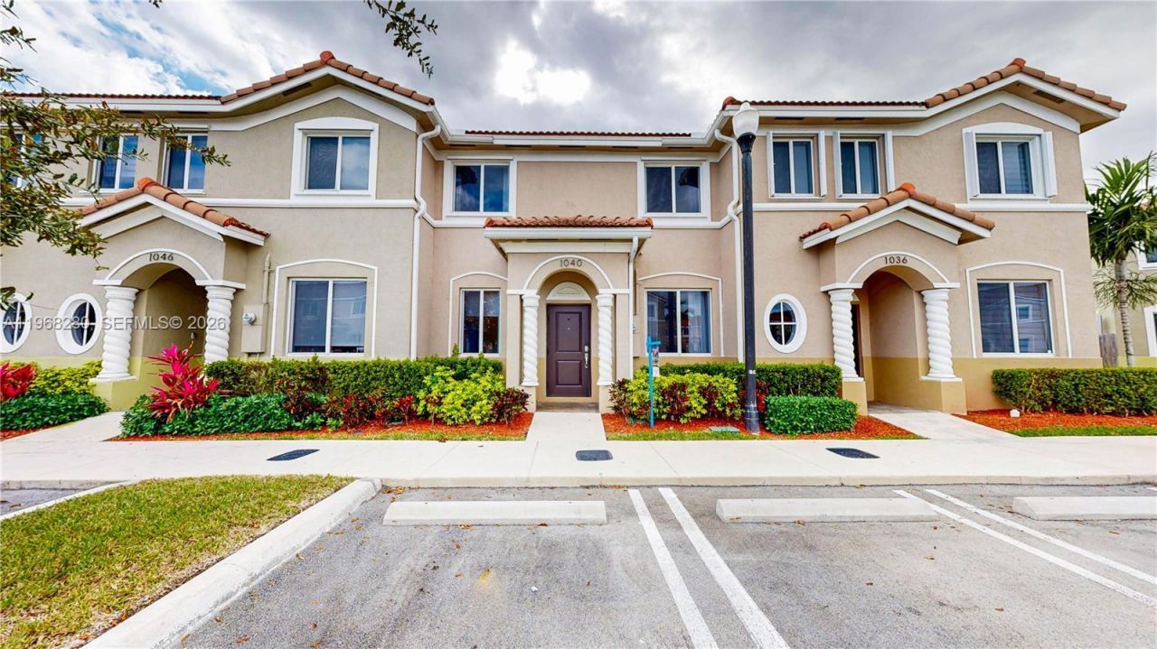 1040 SE 24th Ave, Homestead, FL 33035 Photo