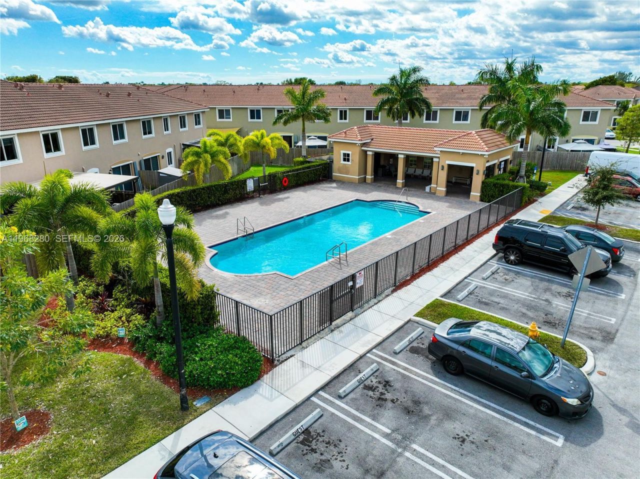 1040 SE 24th Ave, Homestead, FL 33035 Photo