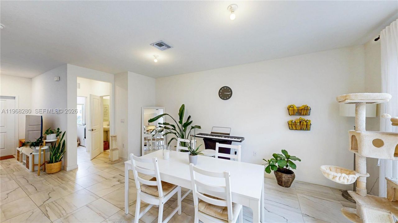 1040 SE 24th Ave, Homestead, FL 33035 Photo