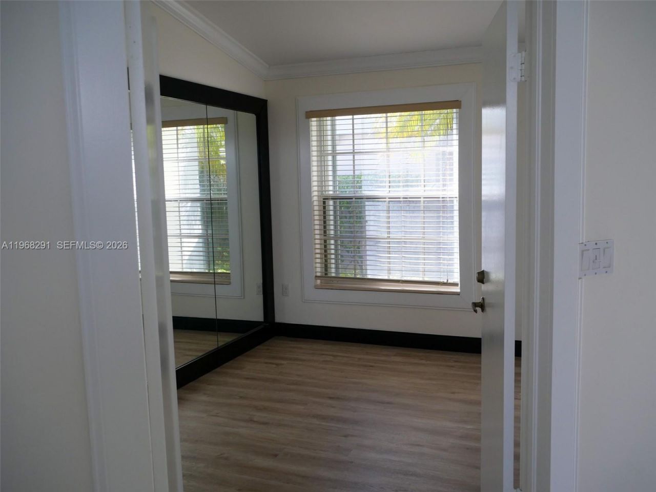 15251 Wilshire Way , Pembroke Pines, FL 33027 Photo