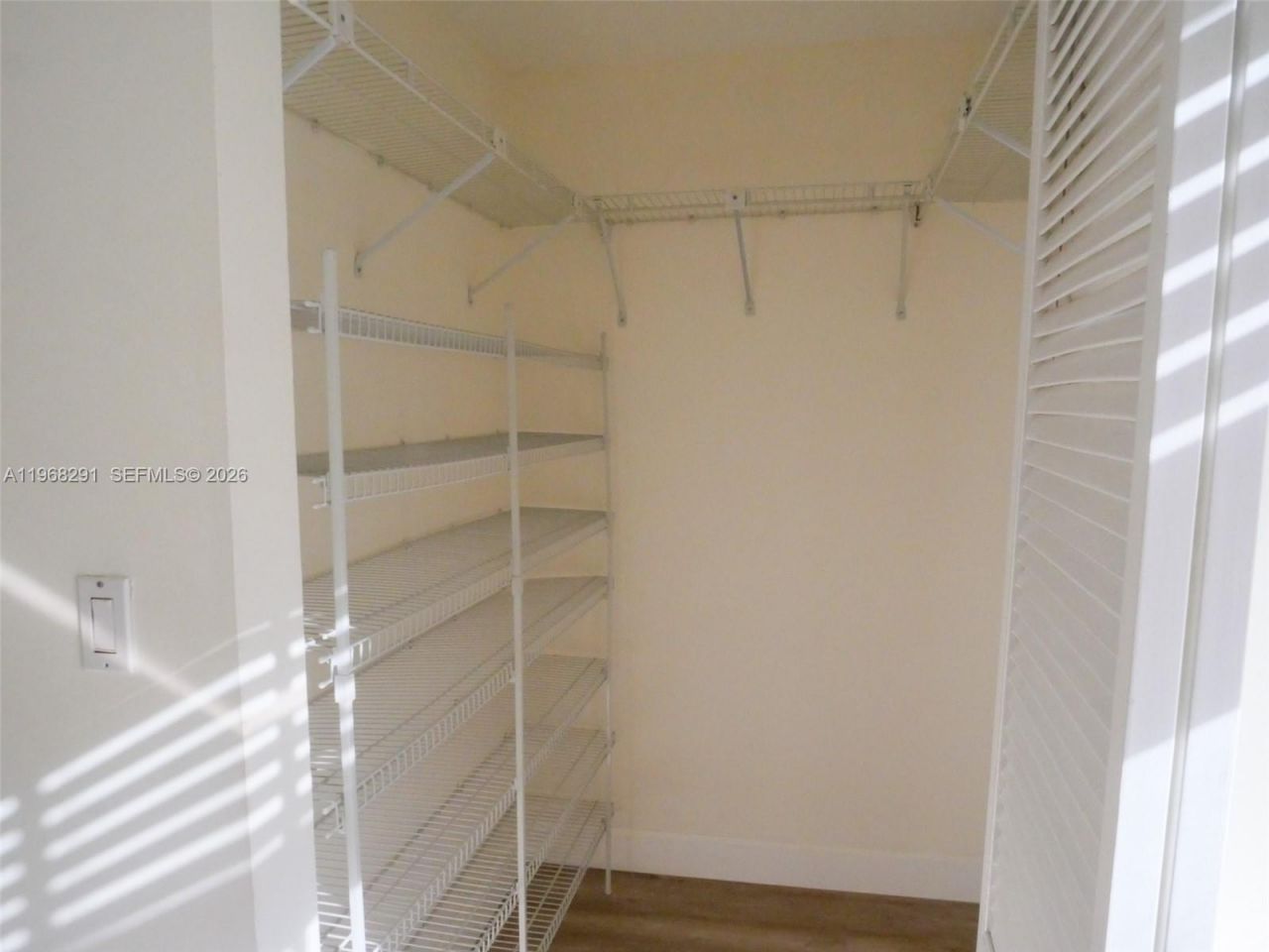 15251 Wilshire Way , Pembroke Pines, FL 33027 Photo