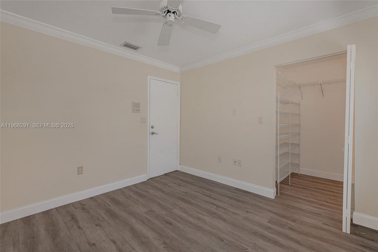 15251 Wilshire Way, Pembroke Pines, FL 33027 Photo
