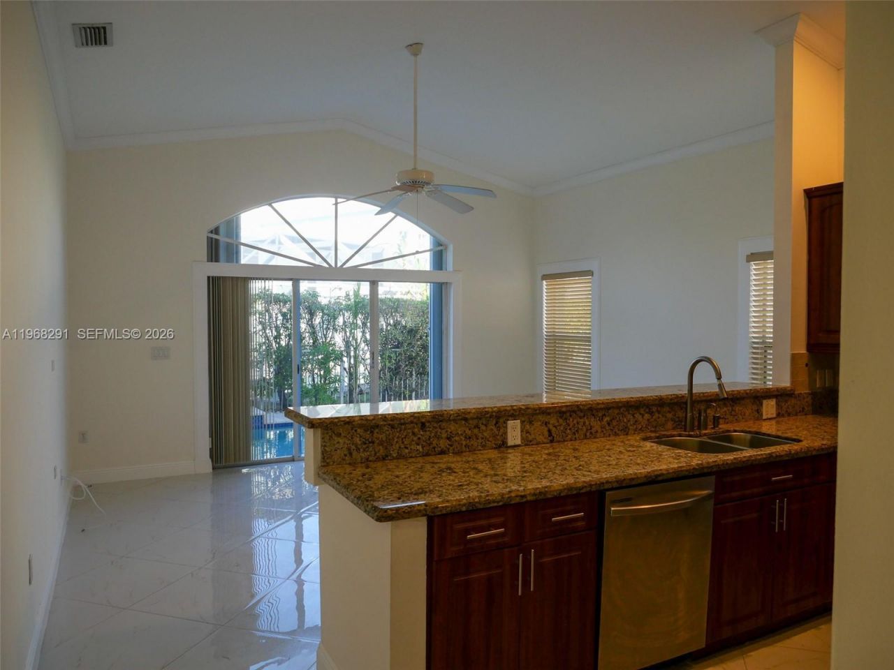 15251 Wilshire Way, Pembroke Pines, FL 33027 Photo