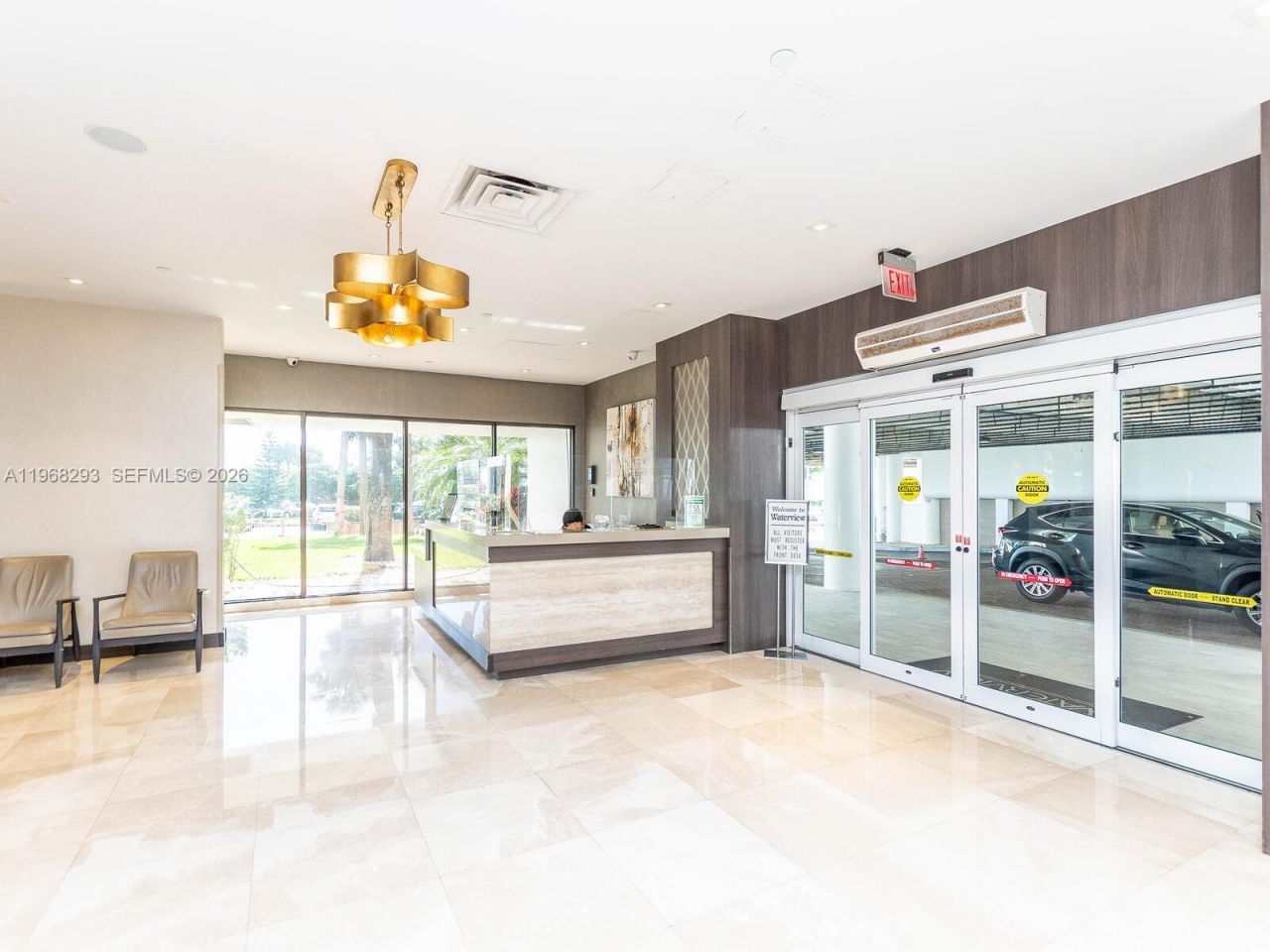 20505 E Country Club Dr , Unit 634, Aventura, FL 33180 Photo