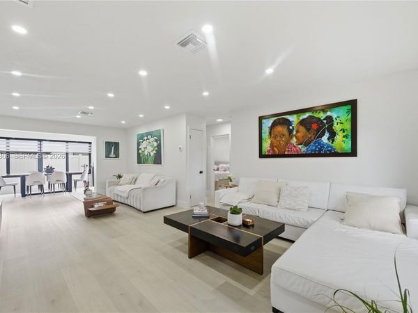 7491 Raleigh St , Hollywood, FL 33024