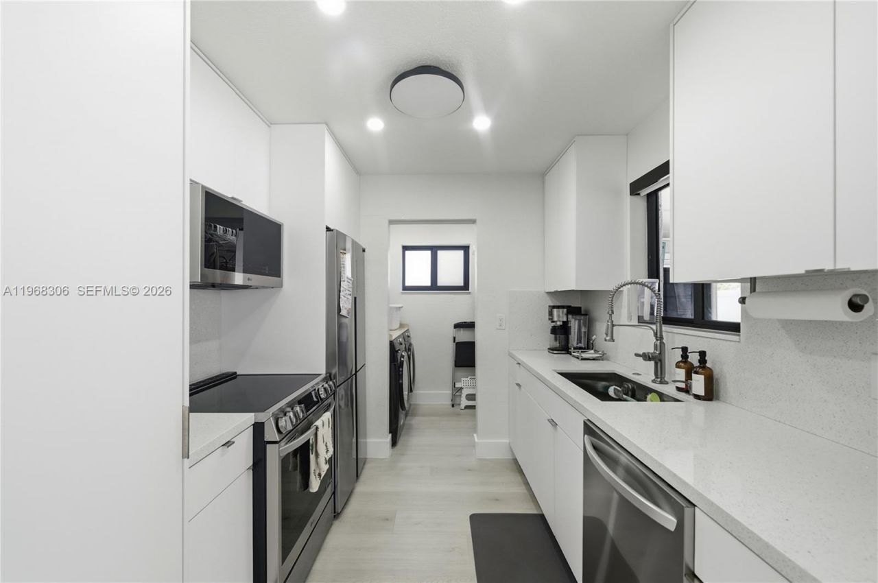 7491 Raleigh St , Hollywood, FL 33024 Photo