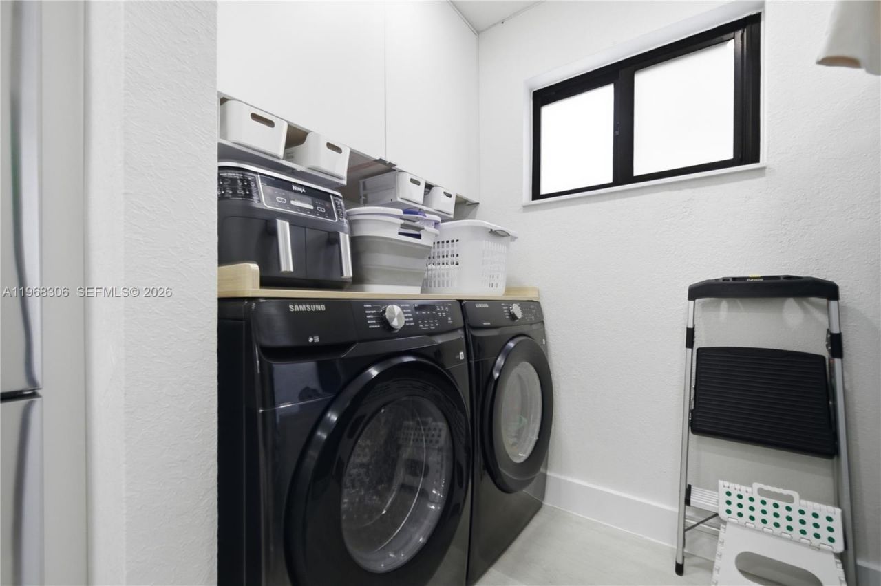 7491 Raleigh St , Hollywood, FL 33024 Photo