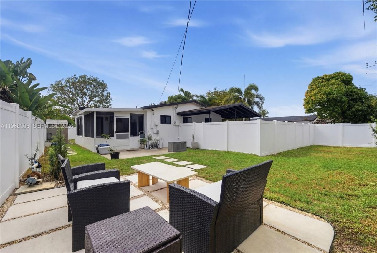 7491 Raleigh St , Hollywood, FL 33024 Photo