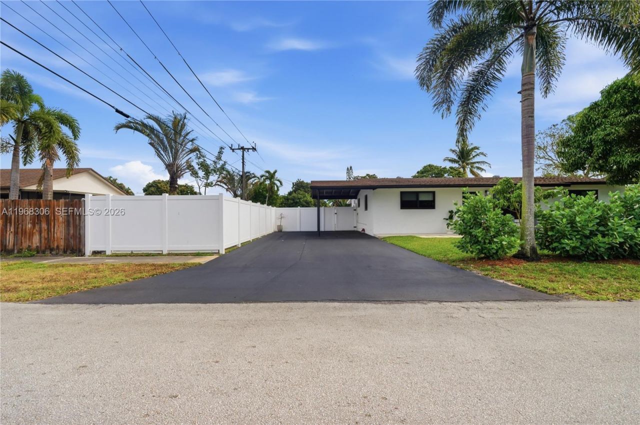 7491 Raleigh St , Hollywood, FL 33024 Photo