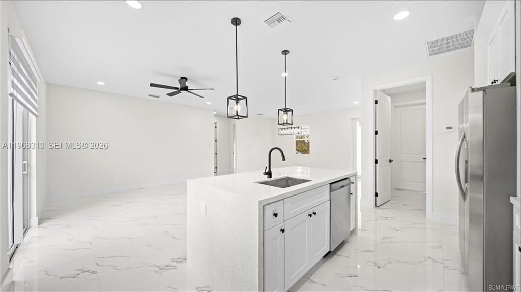 724 Drury Ave, Lehigh Acres, FL 33974 Photo