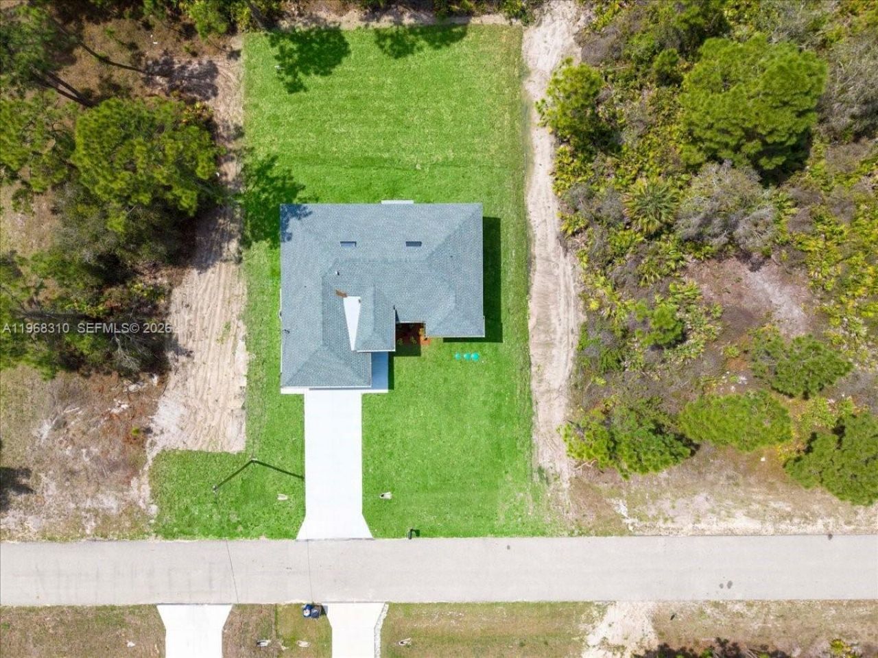 724 Drury Ave, Lehigh Acres, FL 33974 Photo