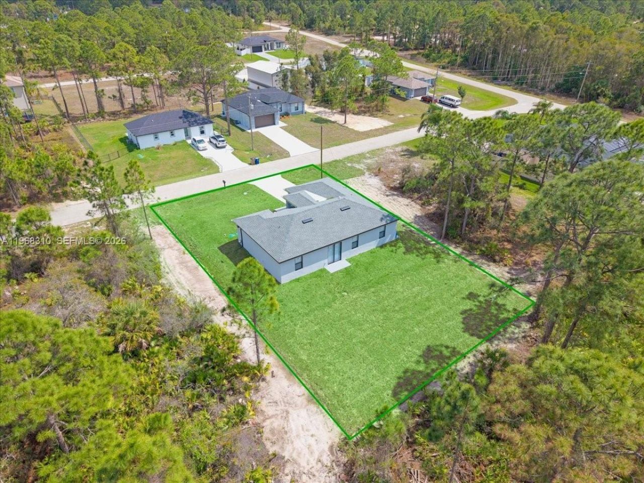 724 Drury Ave, Lehigh Acres, FL 33974 Photo