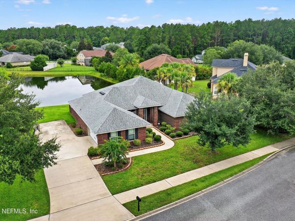 7896 DAWSONS CREEK Drive, Jacksonville, FL 32222