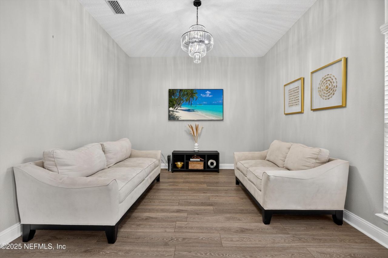 7896 Dawsons Creek Drive, Jacksonville, FL 32222 Photo