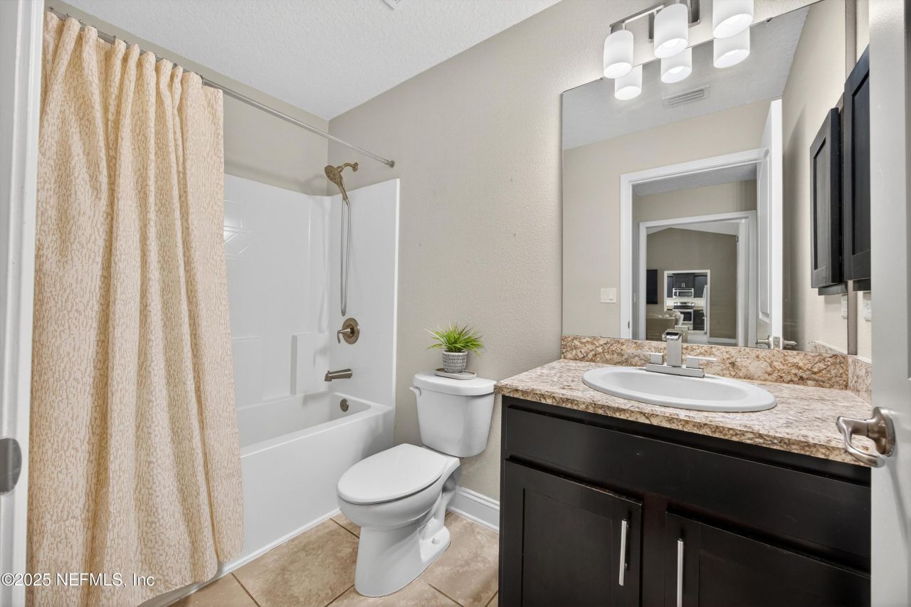 7896 Dawsons Creek Drive, Jacksonville, FL 32222 Photo