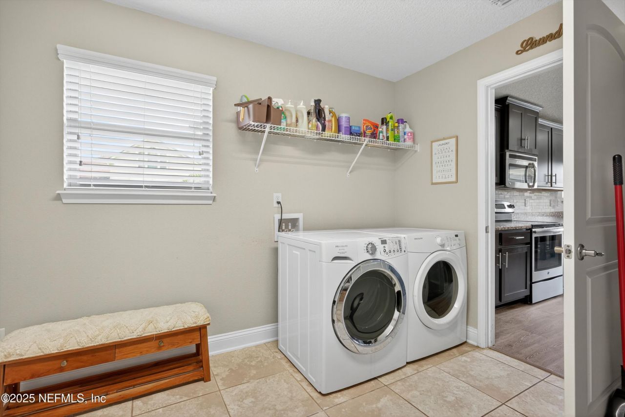 7896 Dawsons Creek Drive, Jacksonville, FL 32222 Photo