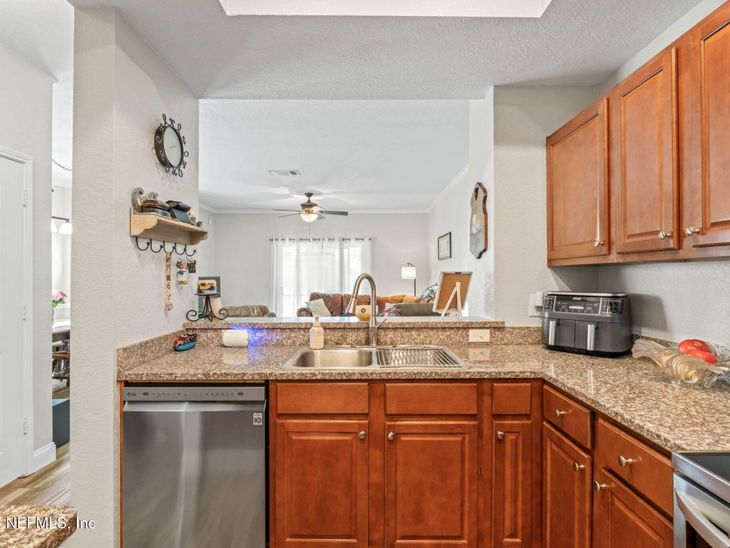 10200 Belle Rive Boulevard, Unit 4701, Jacksonville, FL 32256