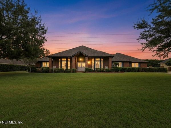 8119 WEKIVA Lane, Jacksonville, FL 32256