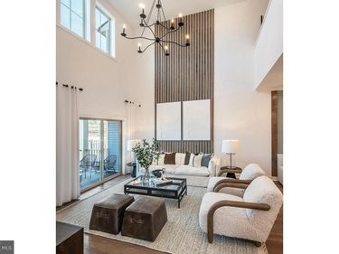 433 ASPEN TRAIL, Unit 10301, MAPLE GLEN, PA 19002