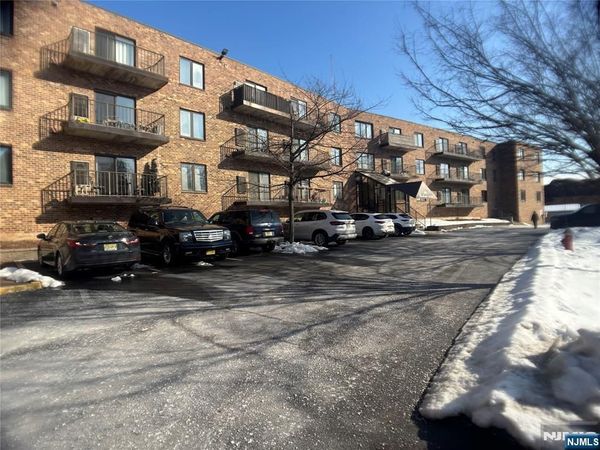 99 Teaneck Road 313, RIDGEFIELD PARK, NJ 07660