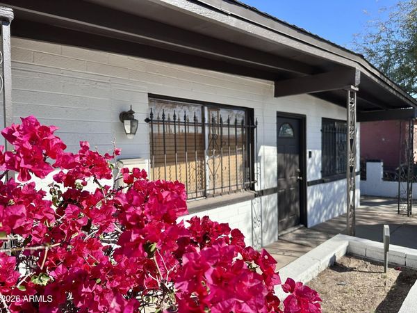 1822 W WAYLAND Drive, Phoenix, AZ 85041